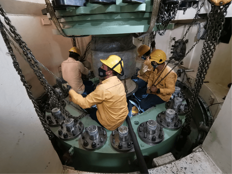 Mantenimiento mayor de la turbina de la Unidad 4, 2021